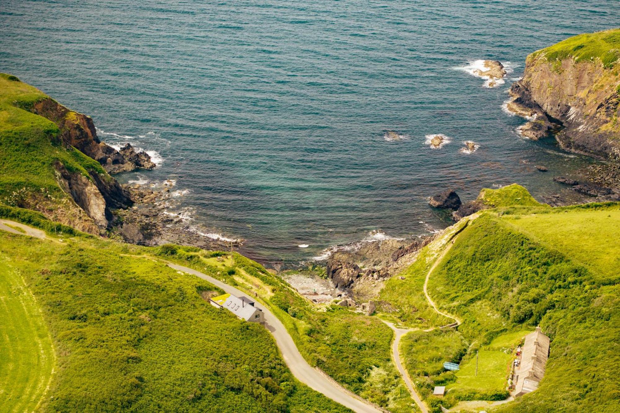 Cliff-Top Cottage On Coast Path W/Panoramic Views Trevine Eksteriør bilde