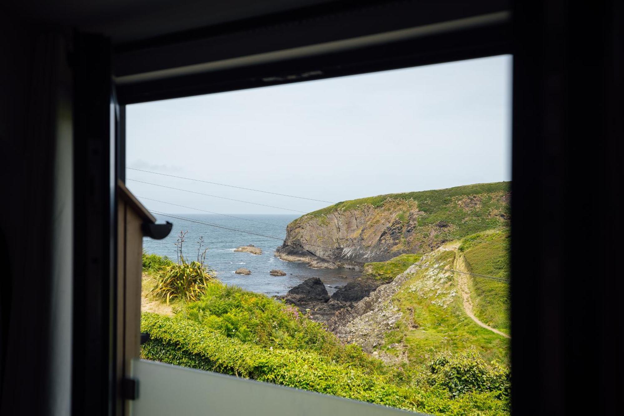 Cliff-Top Cottage On Coast Path W/Panoramic Views Trevine Eksteriør bilde