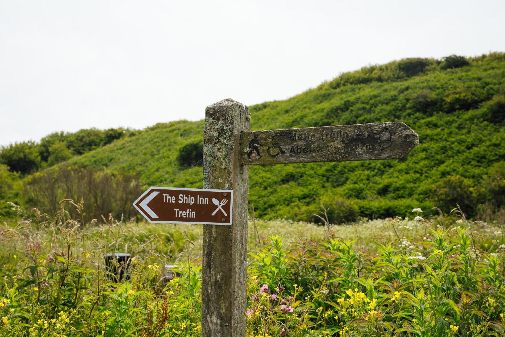Cliff-Top Cottage On Coast Path W/Panoramic Views Trevine Eksteriør bilde